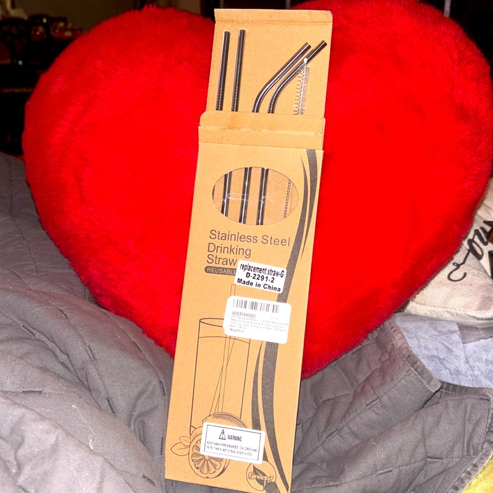 4 pack(3) of stainless steel drinking straws